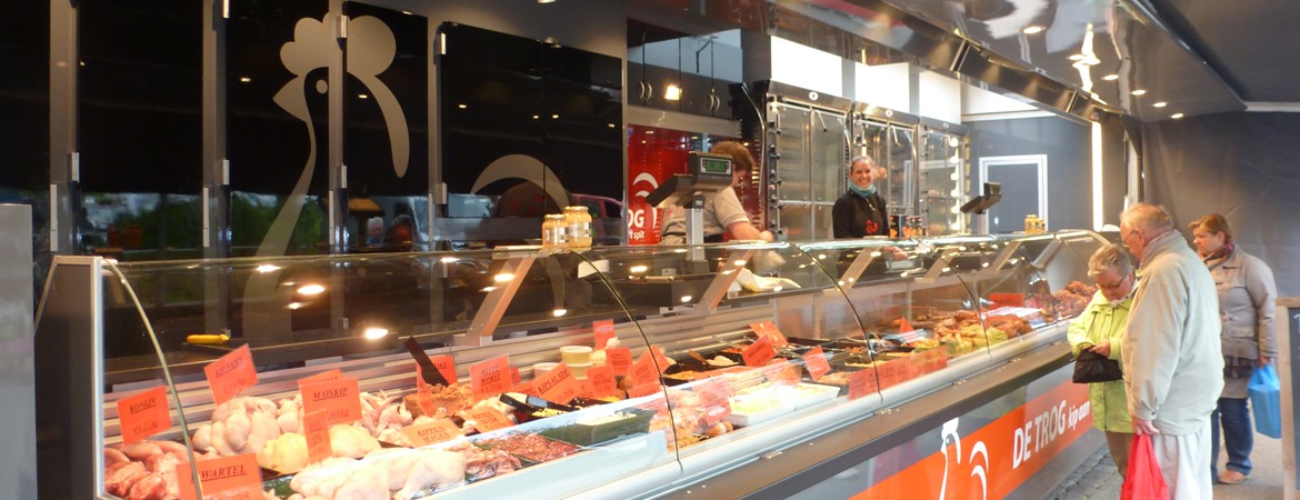 De Trog rotisserie chicken semi-trailer